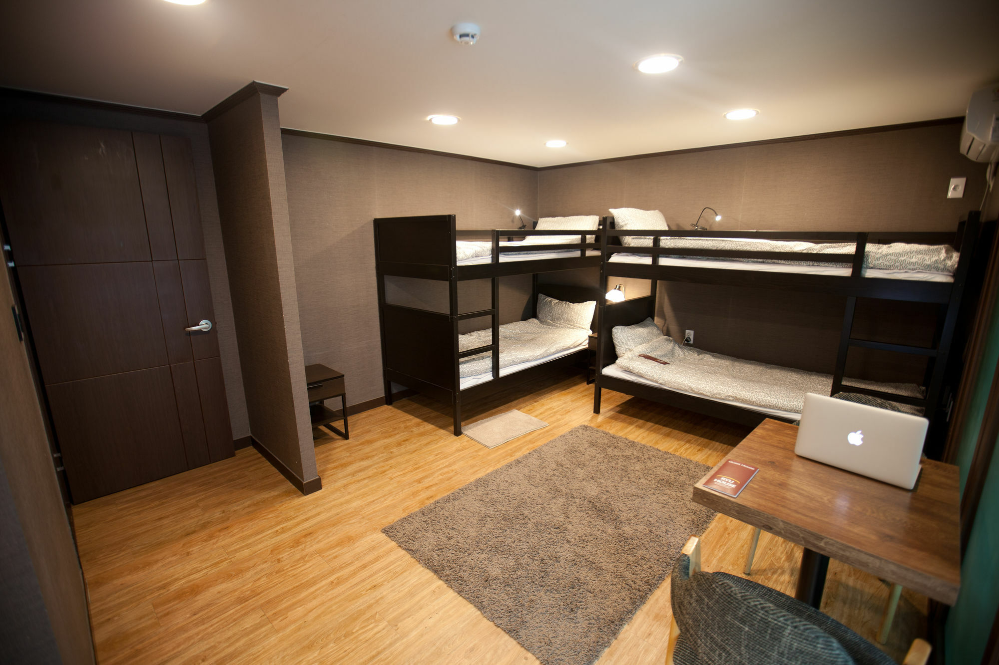Guest house Foret Gangnam
